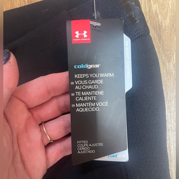NEW under armour thermal pants - Picture 3 of 5